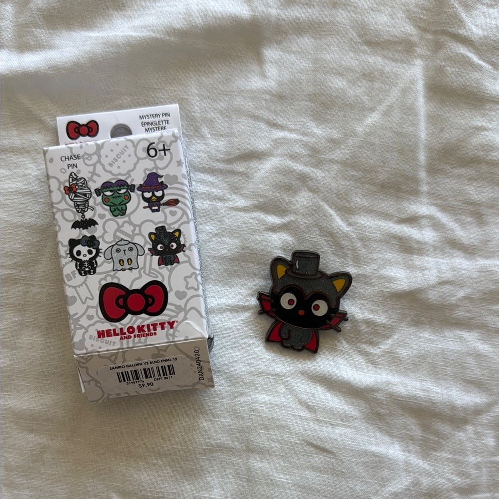 Hello Kitty Chococat Halloween Mystery Pin
